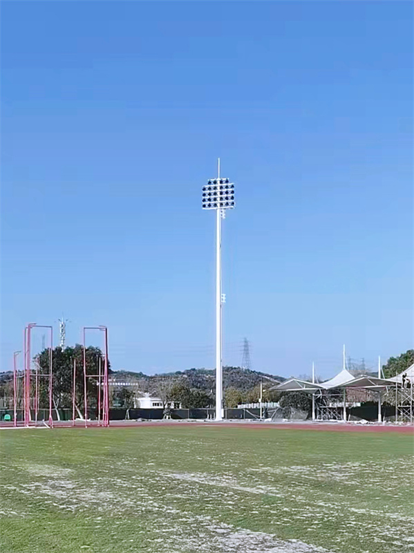 20220310温州大学亚运会训练场35米28800W爬梯式高杆灯-1