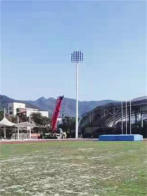 20220310温州大学亚运会训练场35米28800W爬梯式高杆灯-4